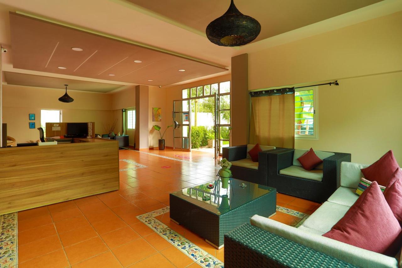 Residence Hoteliere Riviera Beach Cabo Negro Exterior photo