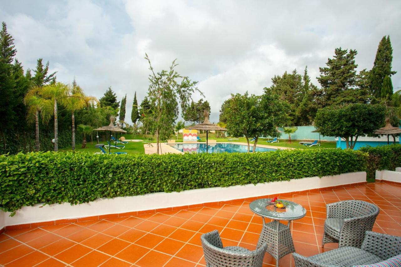 Residence Hoteliere Riviera Beach Cabo Negro Exterior photo