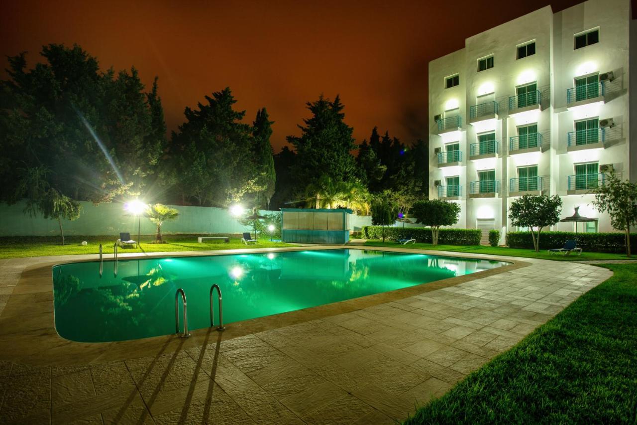 Residence Hoteliere Riviera Beach Cabo Negro Exterior photo