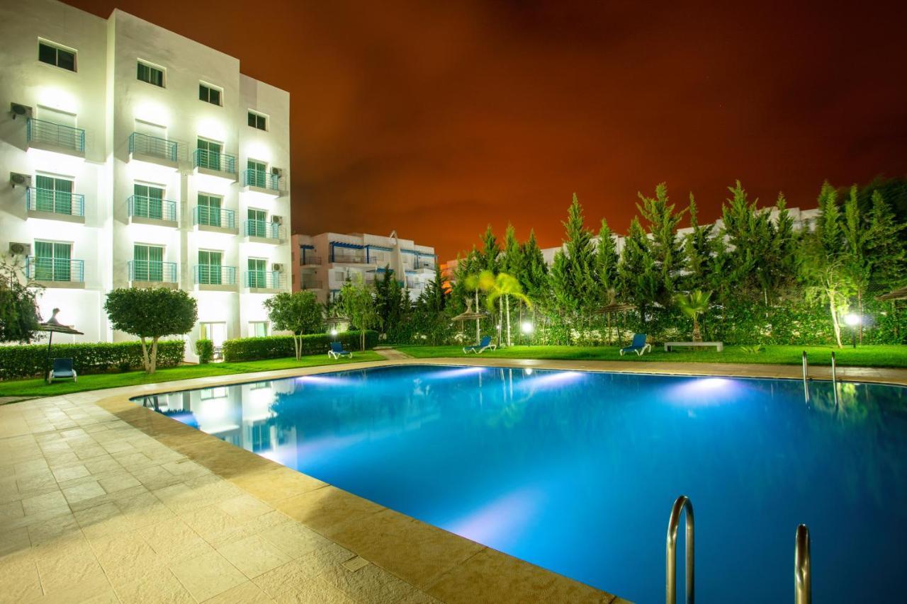 Residence Hoteliere Riviera Beach Cabo Negro Exterior photo