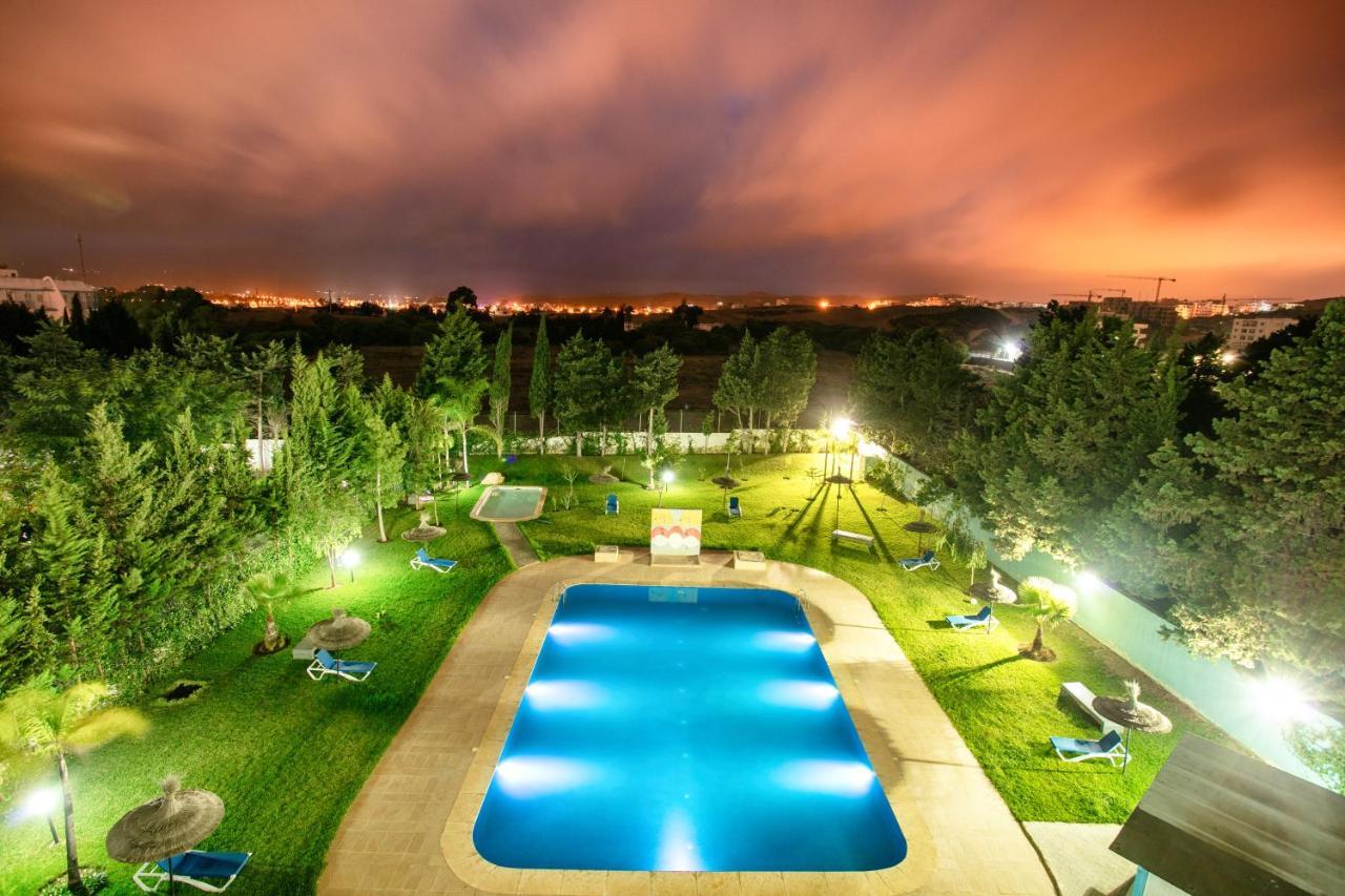 Residence Hoteliere Riviera Beach Cabo Negro Exterior photo