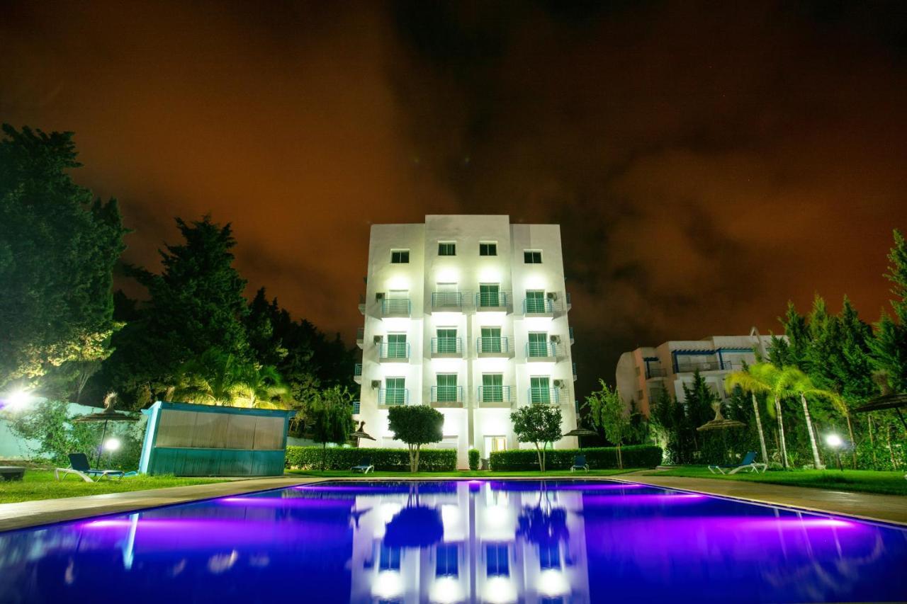 Residence Hoteliere Riviera Beach Cabo Negro Exterior photo